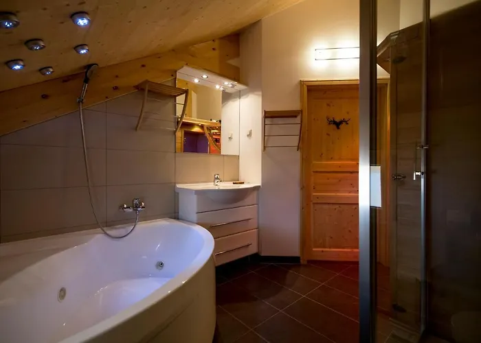 شاليه Luxury Kreischberg 11a *